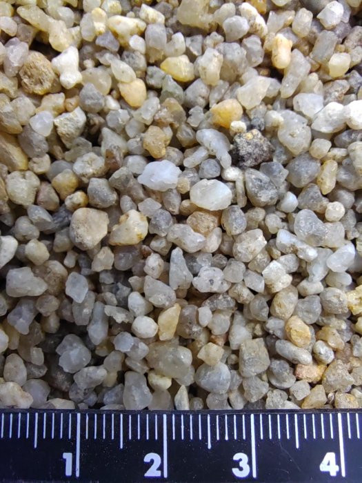 Кварцевый песок для площадок фр. 2-5 мм.  купить в Воронеже фото 