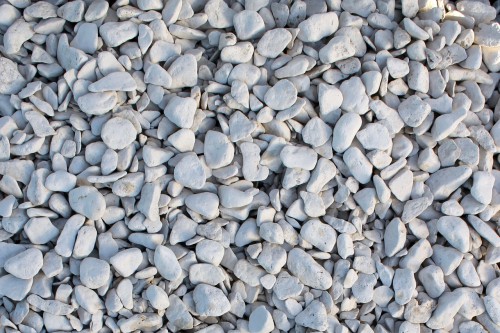  Белая галька (щебень галтованный белый мрамор) фр.5-10 мм.  купить  в Воронеже мрамор белый, айвори, молочный каменная мраморная декоративная ландшафтная крошка 14500 руб/т   фото 
