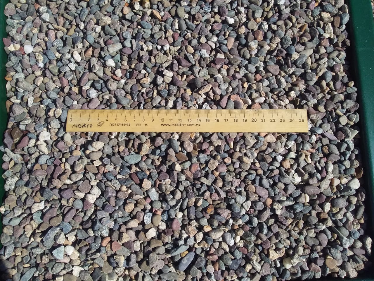  Галька речная окат цветная фр.5-10 мм. купить   в Воронеже галька речная белый, серый, красноватый, синий, темно-серый речная окатанная галька декоративная 5000 руб/т   фото 