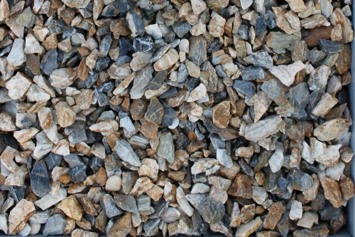  Мраморная крошка (щебень крошка медовый), фр. 10-20 мм.  купить  в Воронеже песчаник бежевый, серый каменная ландшафтная крошка  9900 руб/т   фото 