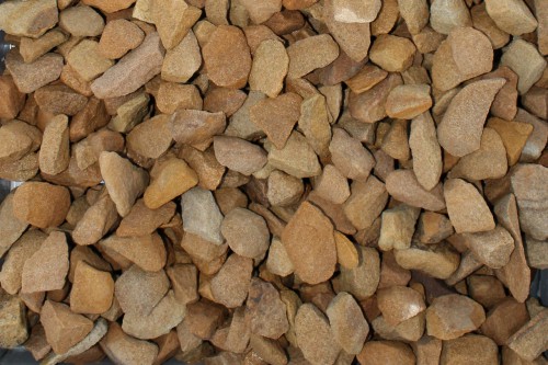  Щебень крошка желтый (песчаник) фр. 20-40 мм.  купить  в Воронеже песчаник бежевый рыжий каменная крошка песчаника 7 200 руб/т   фото 