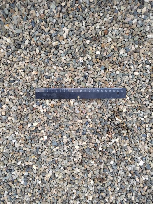  Галька речная окат (серая) фр.5-10 мм купить   в Воронеже галька речная серая, серый, темно-серый, светло-серый, коричневый речная окатанная галька декоративная ландшатфная 4000 руб/т   фото 