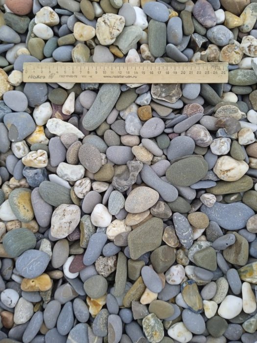Галька крымская прибрежная фр. 20-40 мм.  купить с доставкой в Воронежу фото 