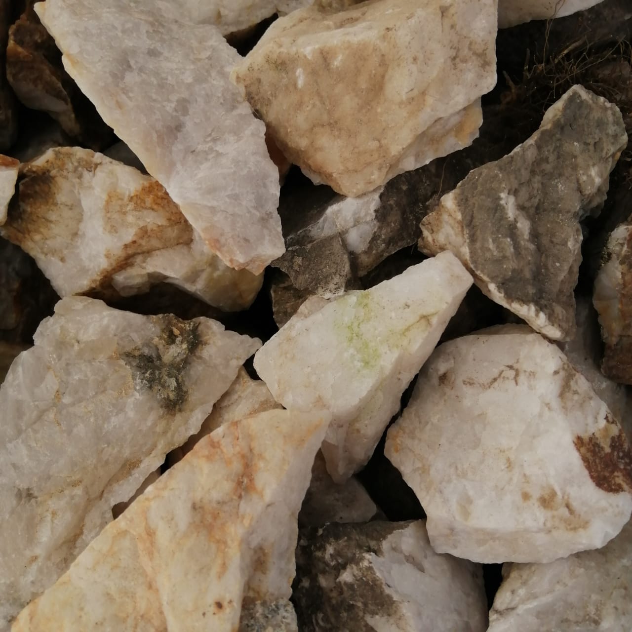 фото Кварц ( фр. 70-100 мм)  купить в Воронеже в интернет-портале 