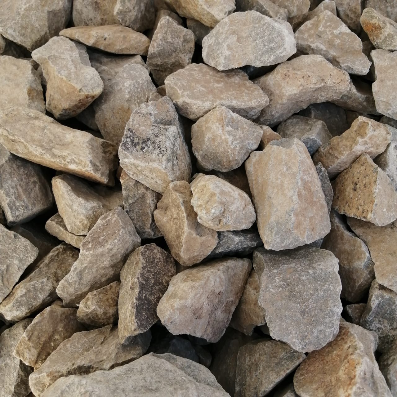 фото Габбро-диабаз  (фр. 70-100 мм)  купить в Воронеже в интернет-портале 