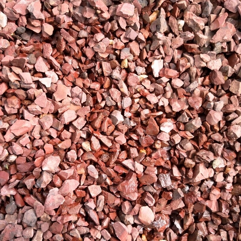  Щебень крошка красный (ЯШМА) фр. 5-10 мм.  купить  в Воронеже крошка каменная яшмы красный, бордовый, темно-красный декоративная крошка ландшафтная каменная яшмоидная 6 600 руб/т   фото 