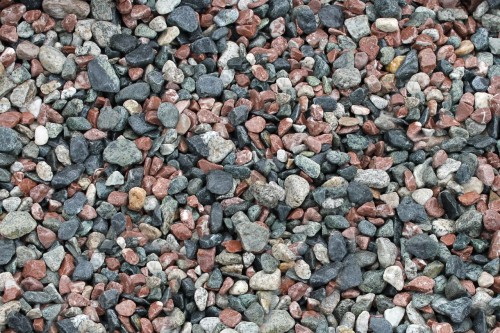 Микс разноцветной гальки  (щебень галтованный микс:: серый-зеленый-розовый) фр.10-20 мм.  купить  в Воронеже мрамор серый, зеленый, розовый щебень окатанный округлый декоративный ландшафтный 14500 руб/т   фото 