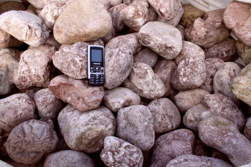 Розовый валунчик фр.100-300 мм.  купить в Воронеже крупный природный камень розовый, серый молочный красный речной галечник природный 7850 руб/т   фото 