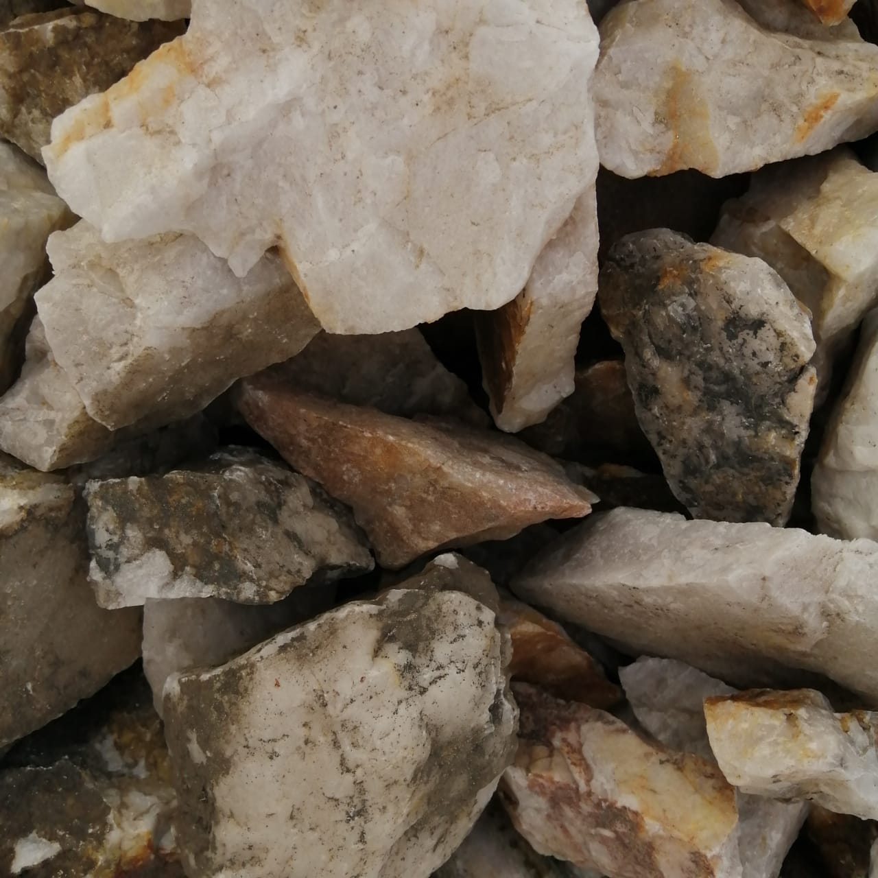 фото Кварц ( фр. 70-100 мм)  купить в Воронеже в интернет-портале 