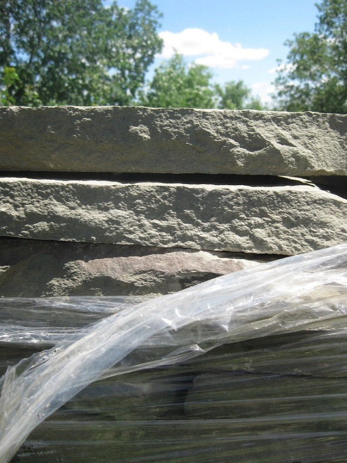 Песчаник пластушка серо-зеленый (1,5 см)